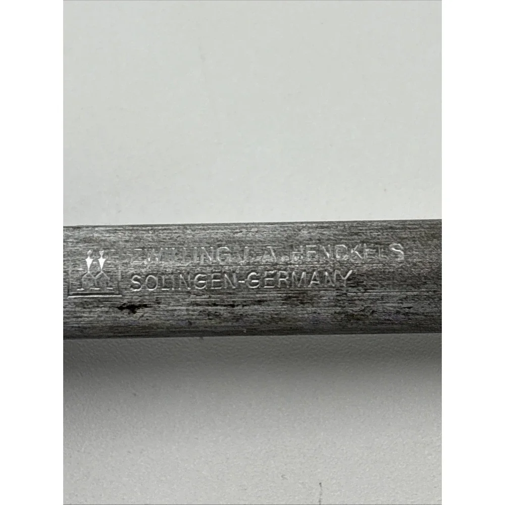 Zwilling J. A‎ Henckels 9